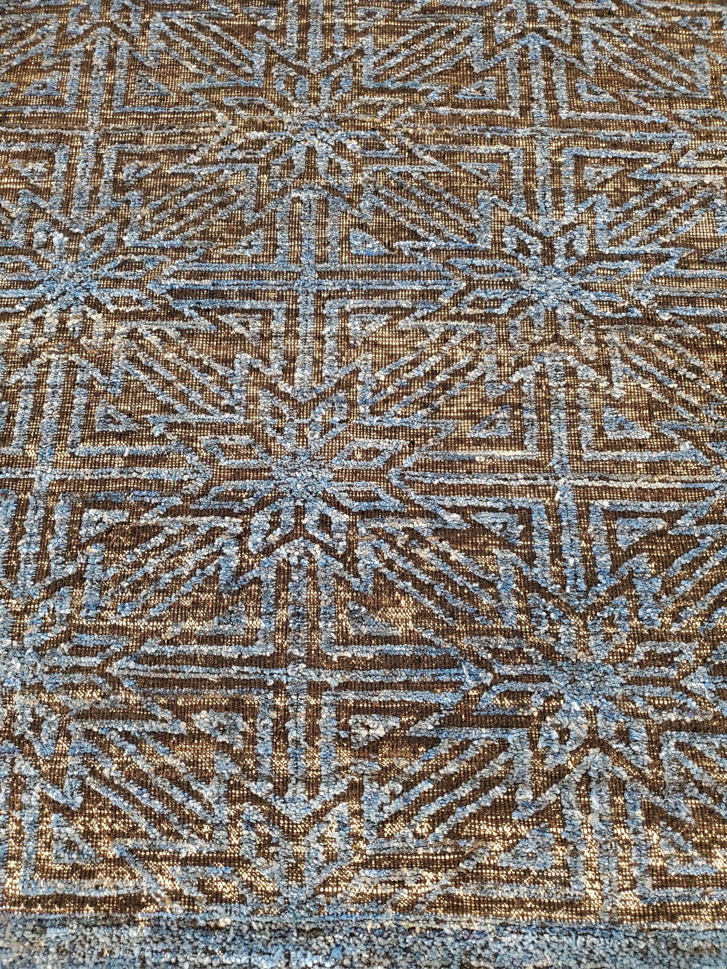 AORug#13816 size. 9' 04" x 11' 11"
