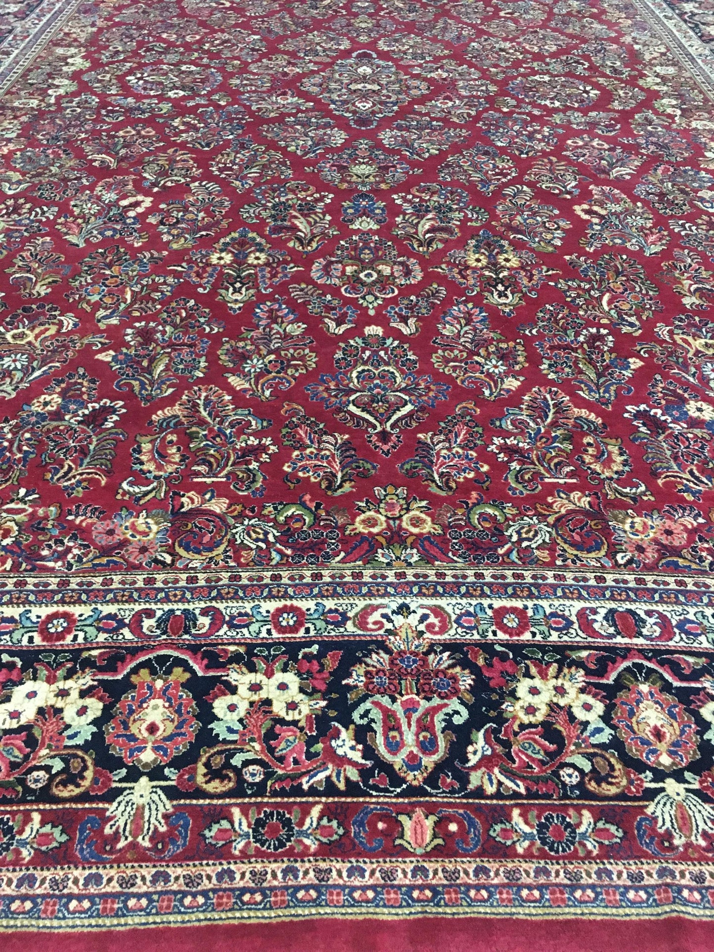 AORug#13923 size. 13' 09" x 20' 03"