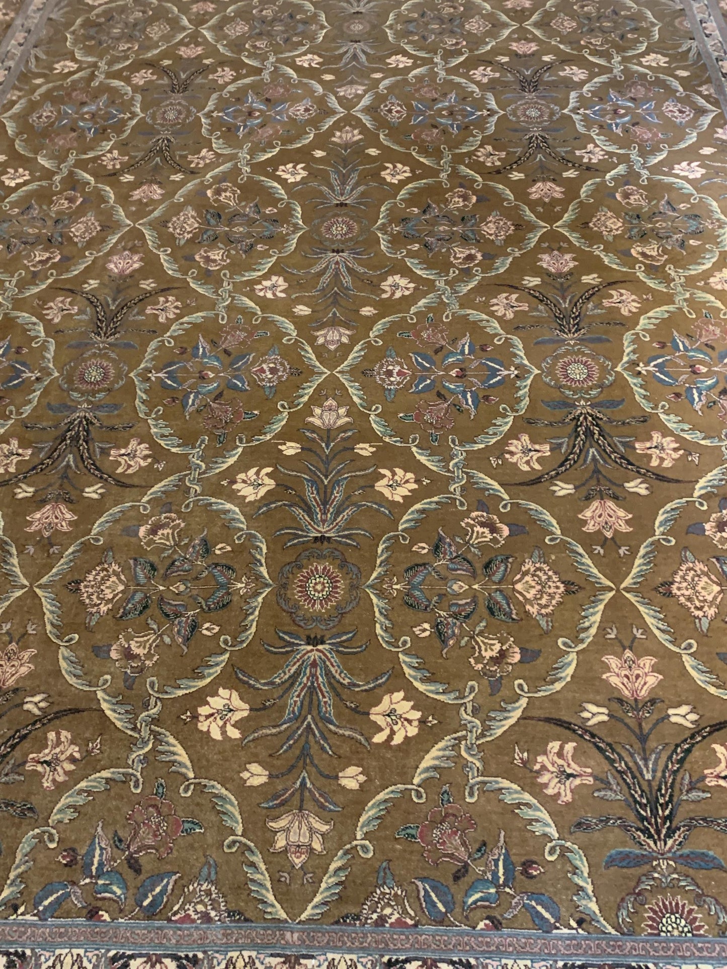 AORug#971 size.9' 00" x 12' 03"