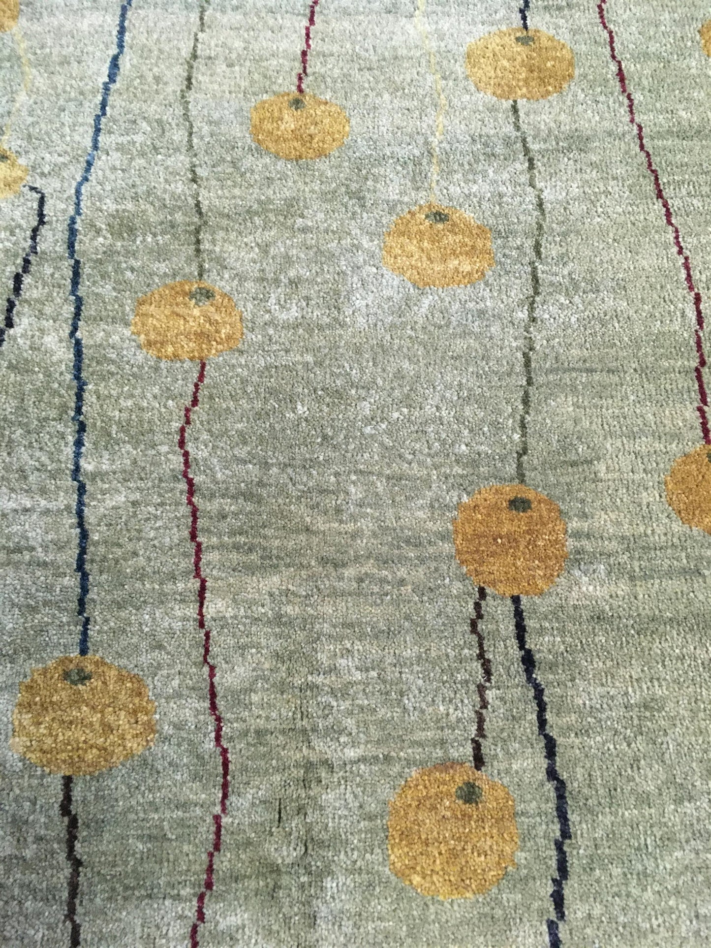 AORug#1376 size. 4' 04" x 6' 01"