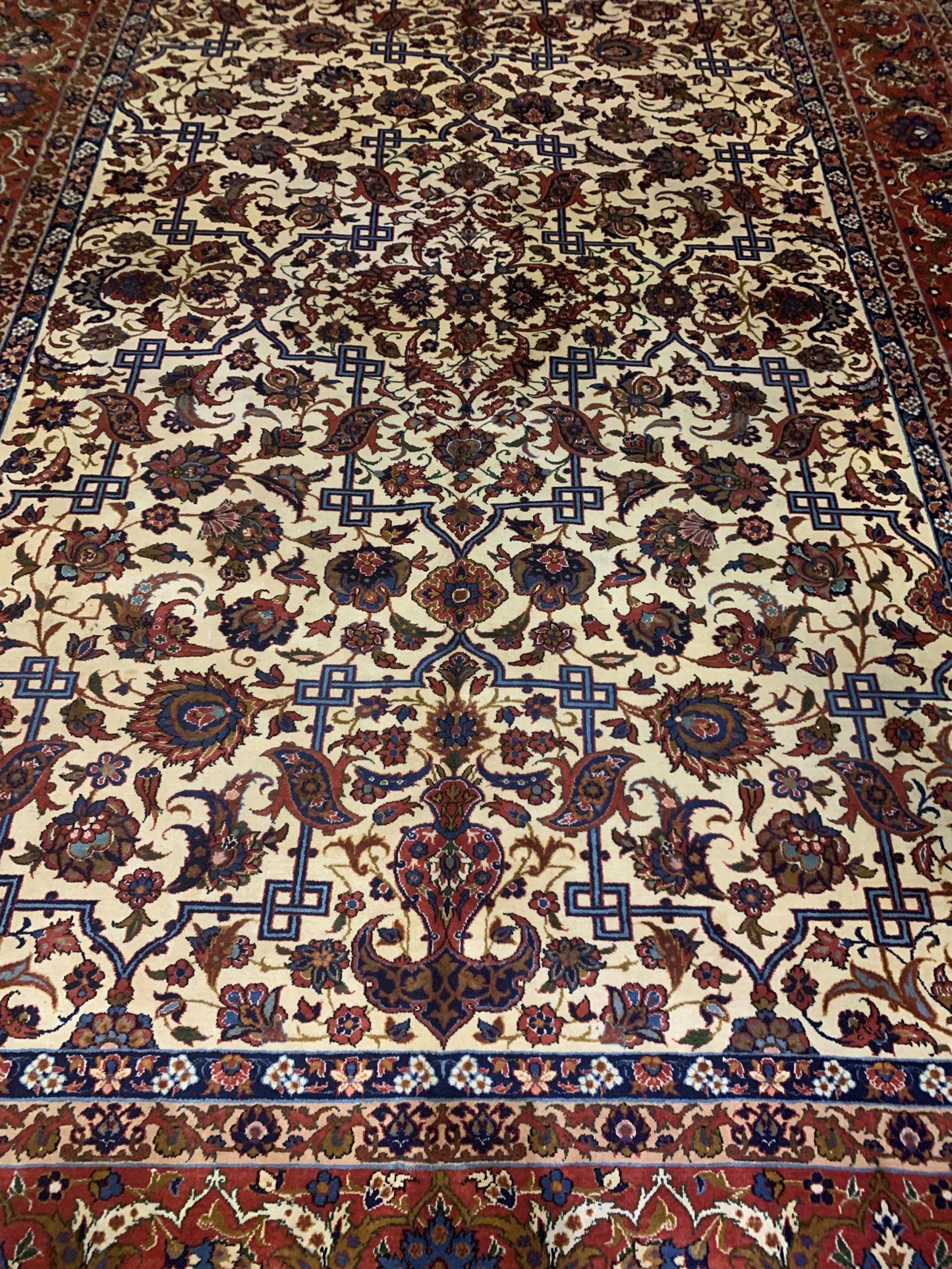 AORug#4628 size. 8' 06" x 12' 04"