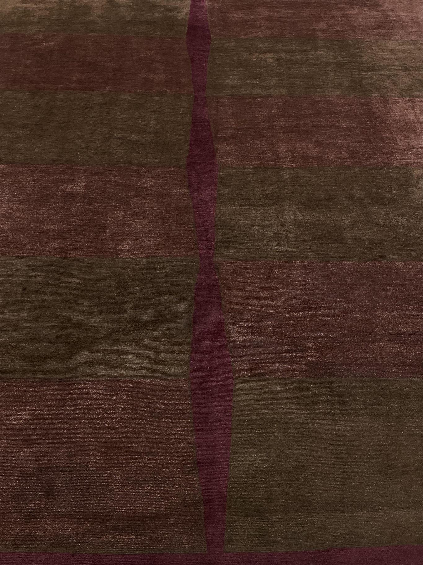 AORug#15905 size. 10' 00" x 10' 04"