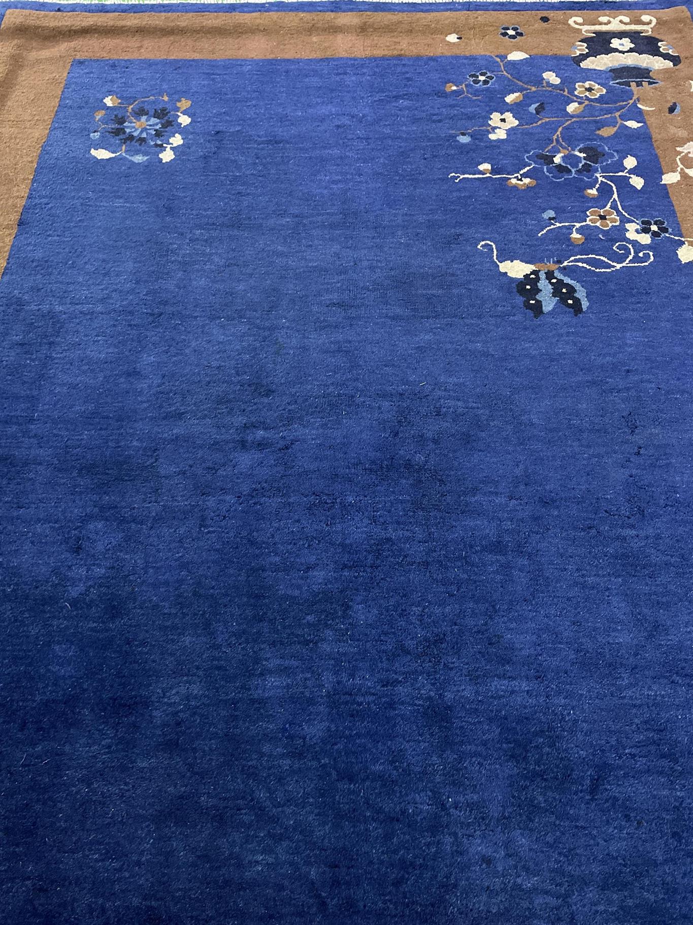 AORug#10158 size. 6' 00" x 8' 07"