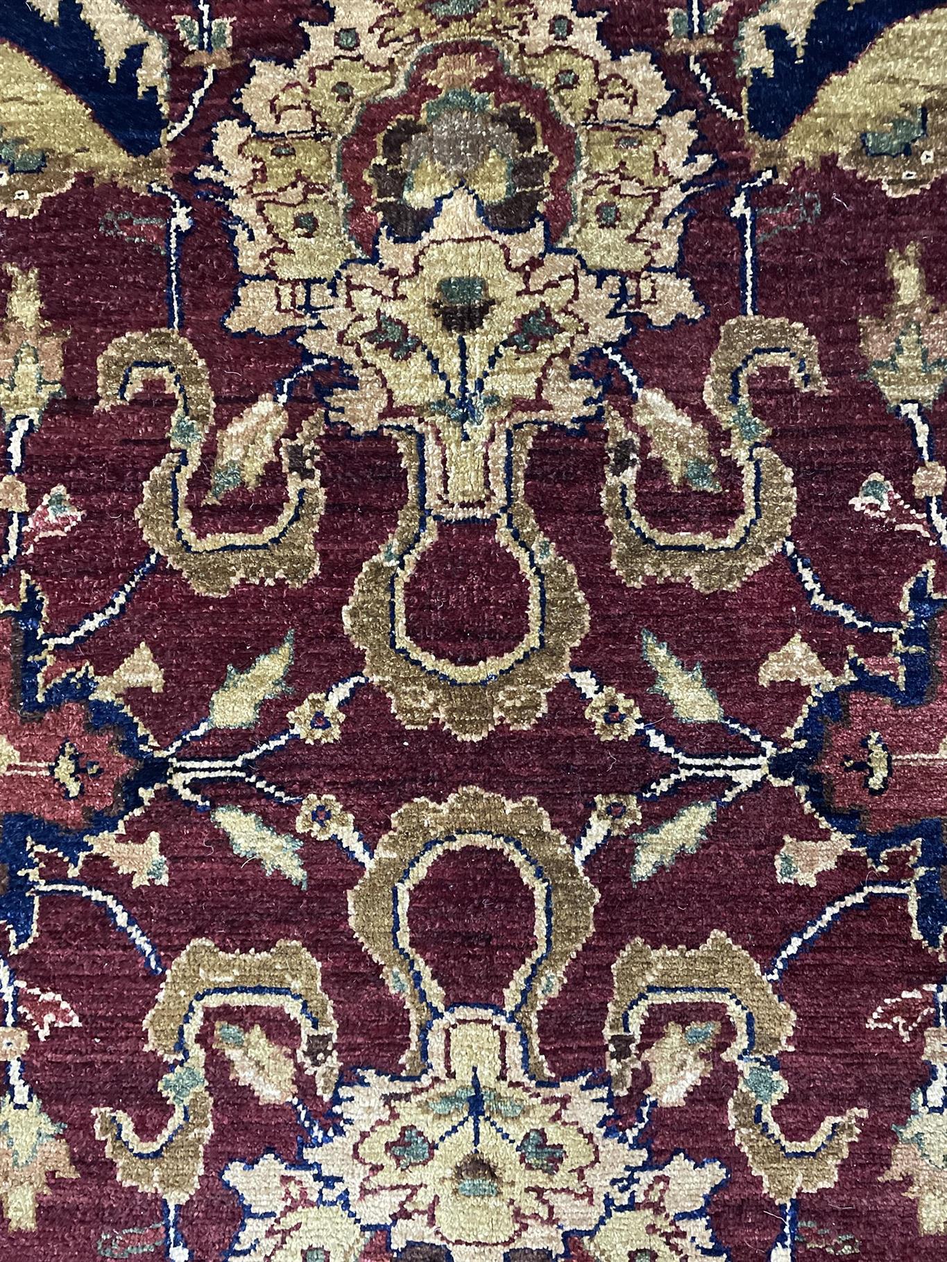 AORug#958 size.9' 06" x 13' 03"