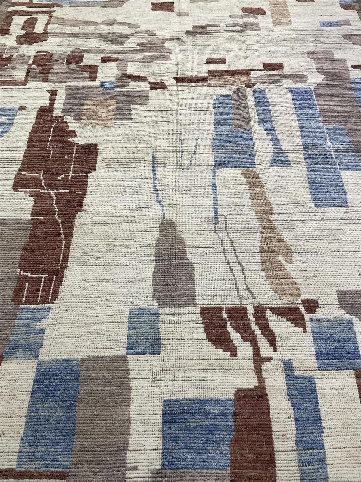 AORug#16397 size. 7' 11" x 9' 08"