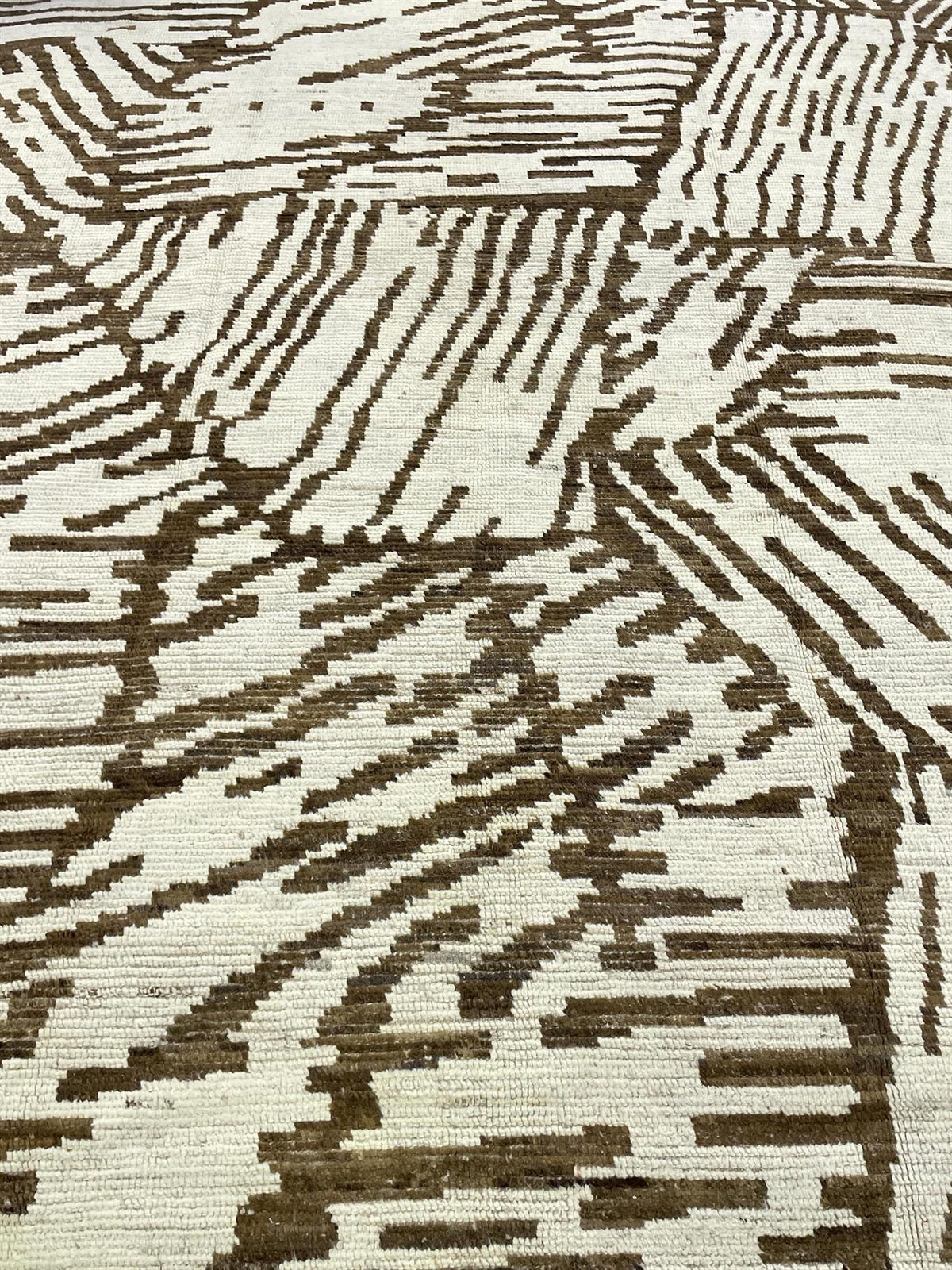 AORug#16430 size. 9' 00" x 10' 08"