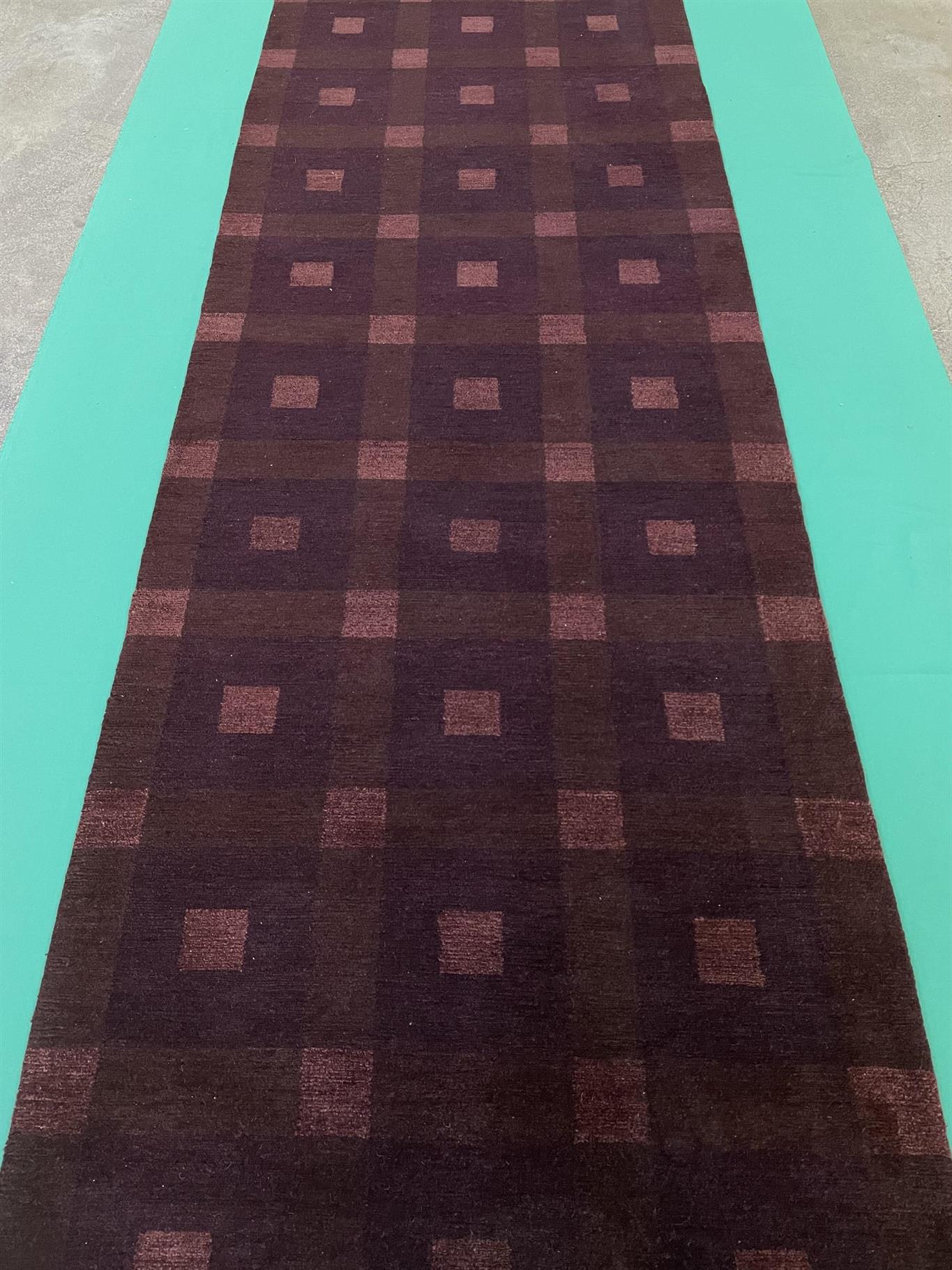 AORug#15817 size. 3' 02" x 11' 03"