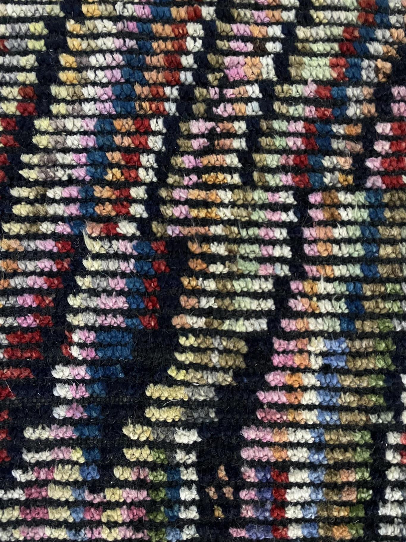 AORug#578 size.3'11"x5'07"
