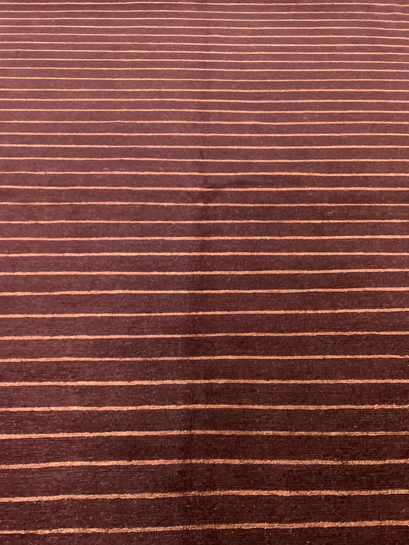 AORug#15594 size. 6' 07" x 6' 07"