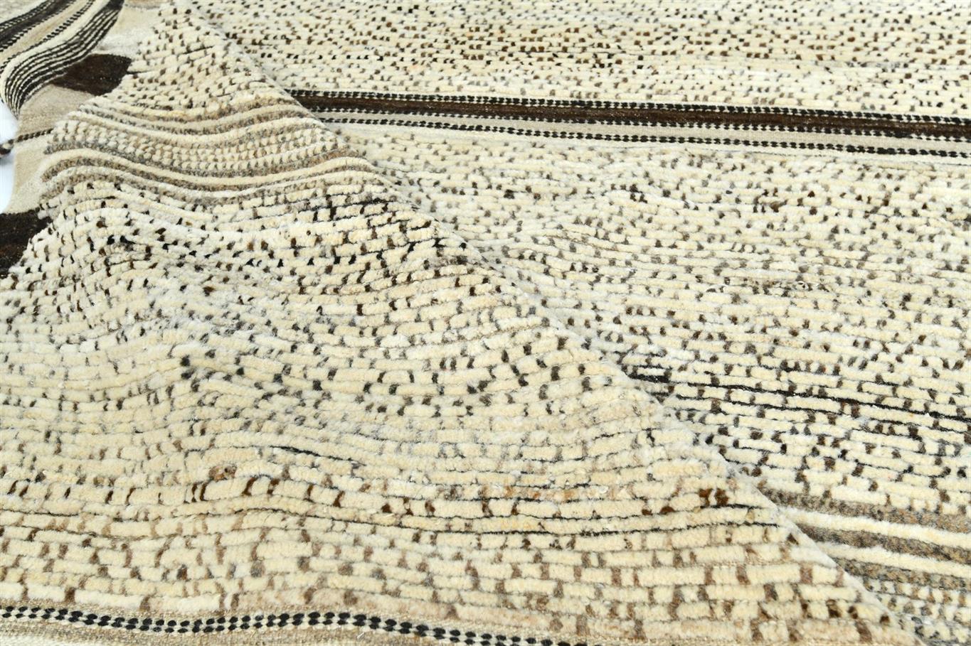 AORug#1330 size.11'0" X 14'0"