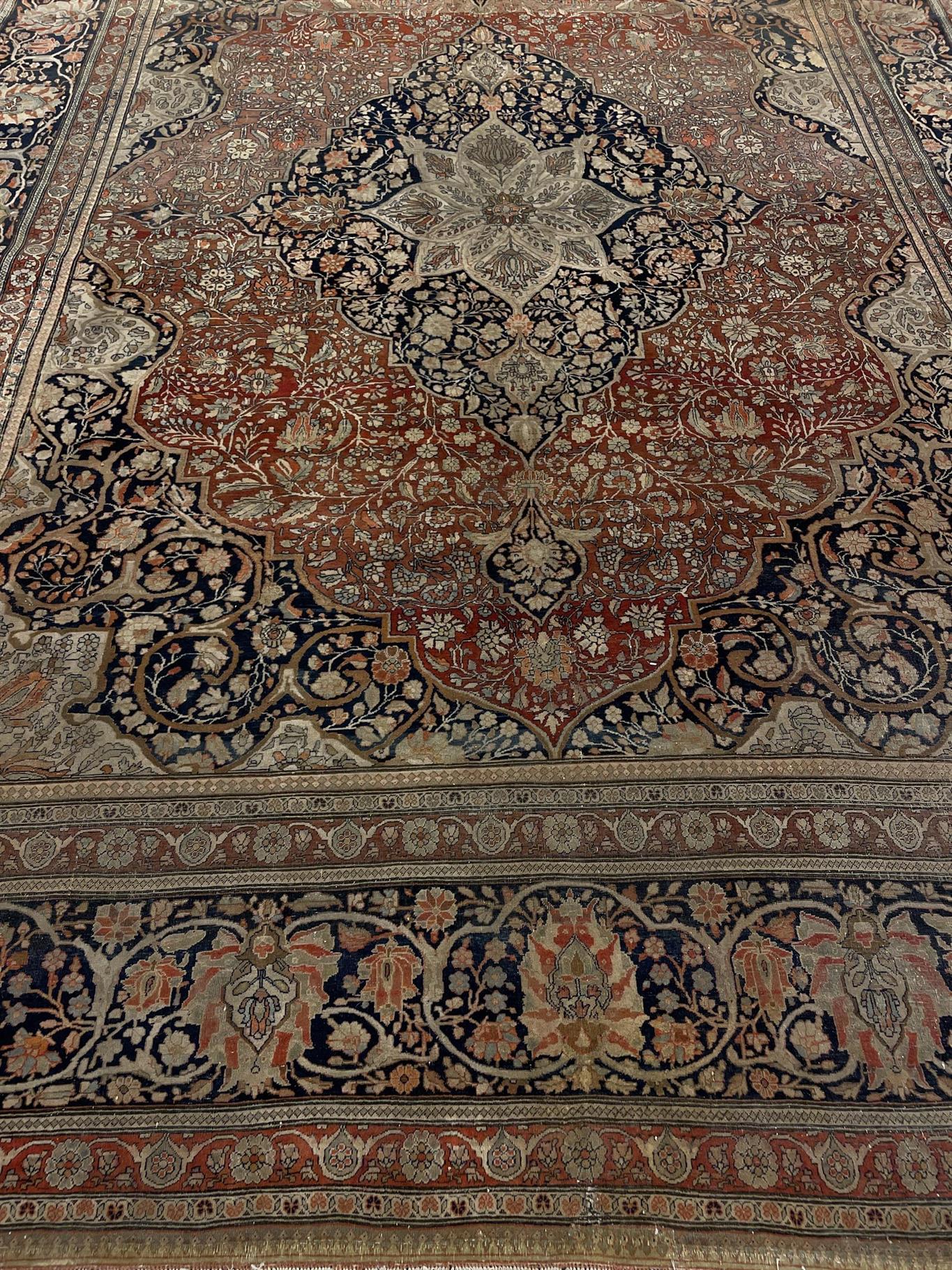 AORug#10304 size. 8' 04" x 11' 07"