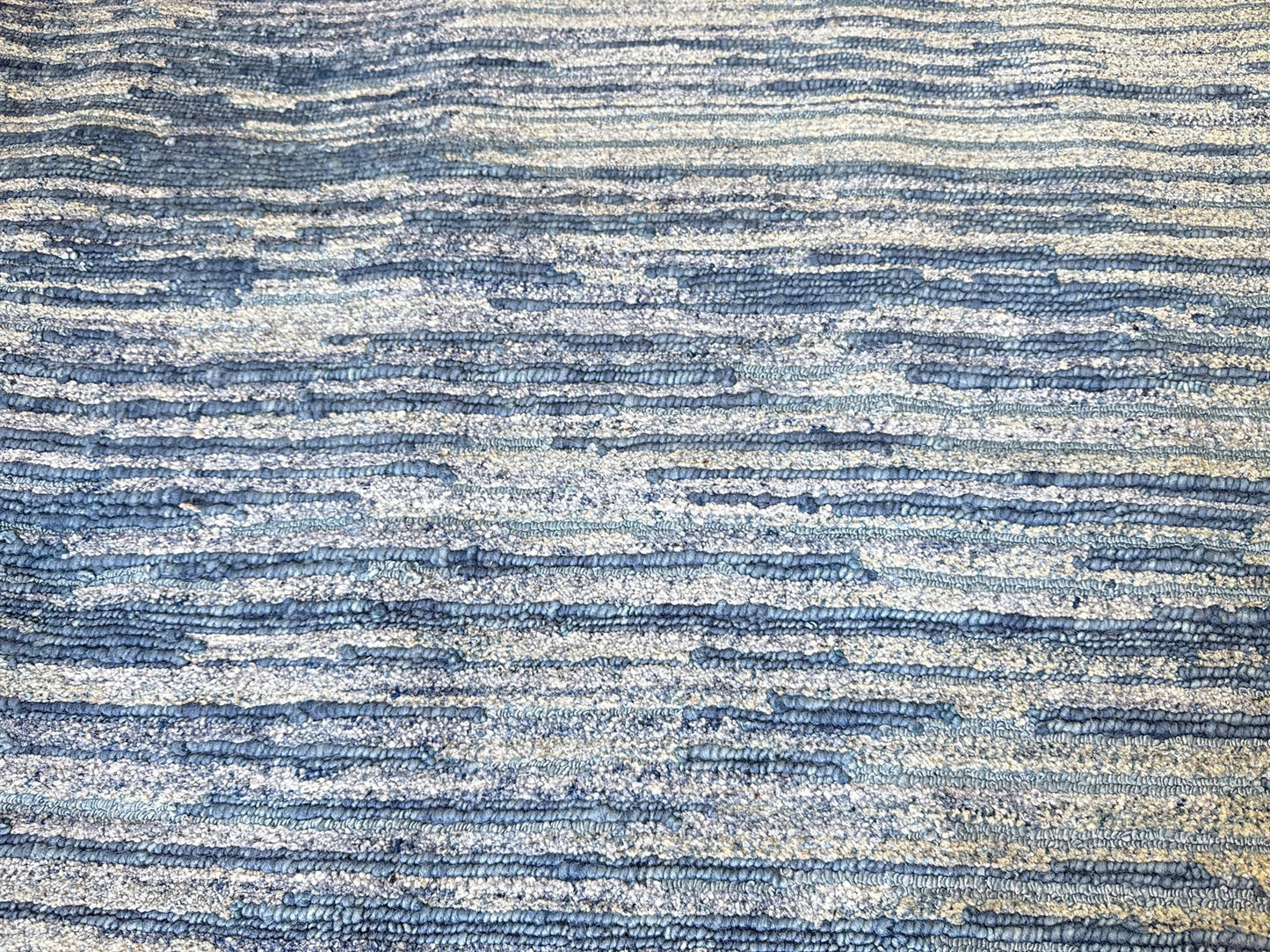 AORug#15065 size. 10'0" X 14'0"