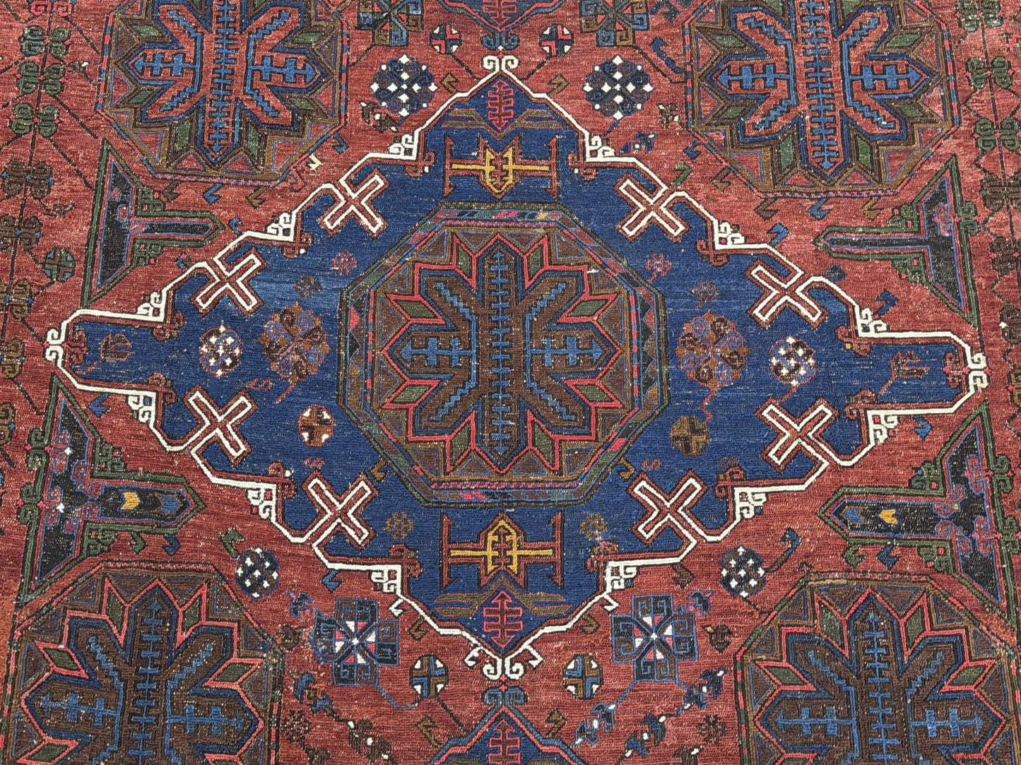 AORug#9235 size. 7' 03" x 11' 03"