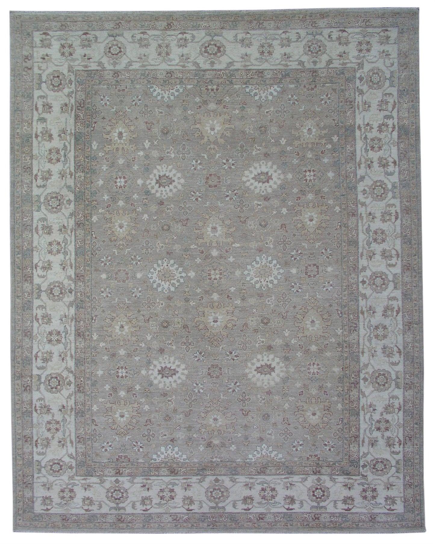 AORug#975 size.8' 11" x 11' 09"
