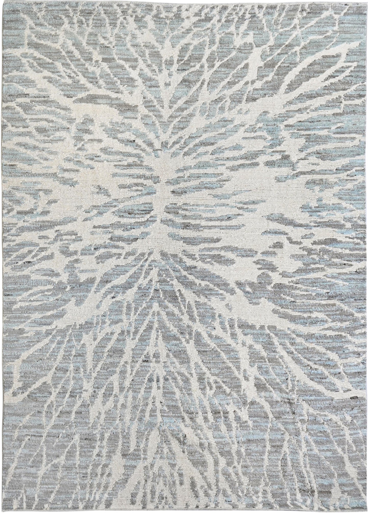 AORug#16818 size. 8' 08" x 11' 11"