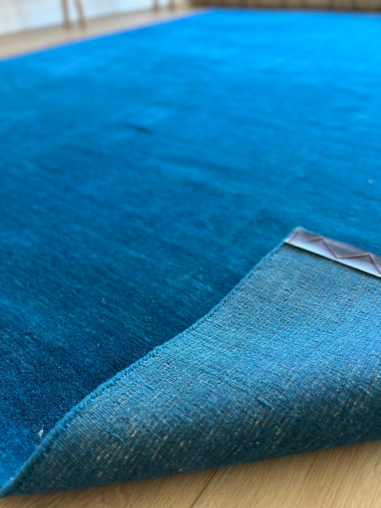 Explore our exquisite collection of handmade rugs, ranging from antique and vintage to modern designs. Each rug is a testament to skilled craftsmanship, offering timeless beauty and elegance. Elevate your space with the warmth and artistry of our handcrafted carpets.