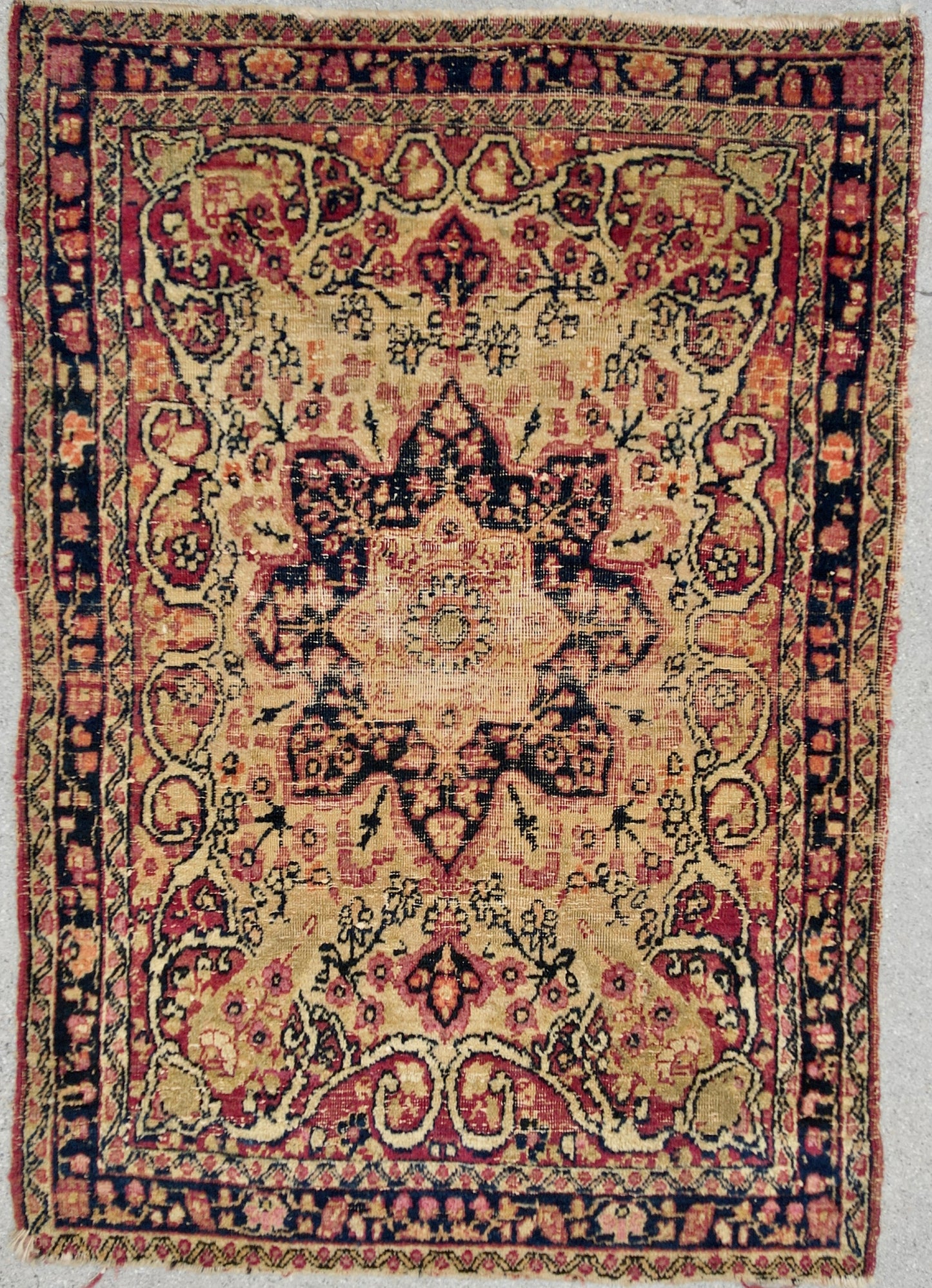 Handmade Rugs Antique Vintage Modern Rug and Carpets