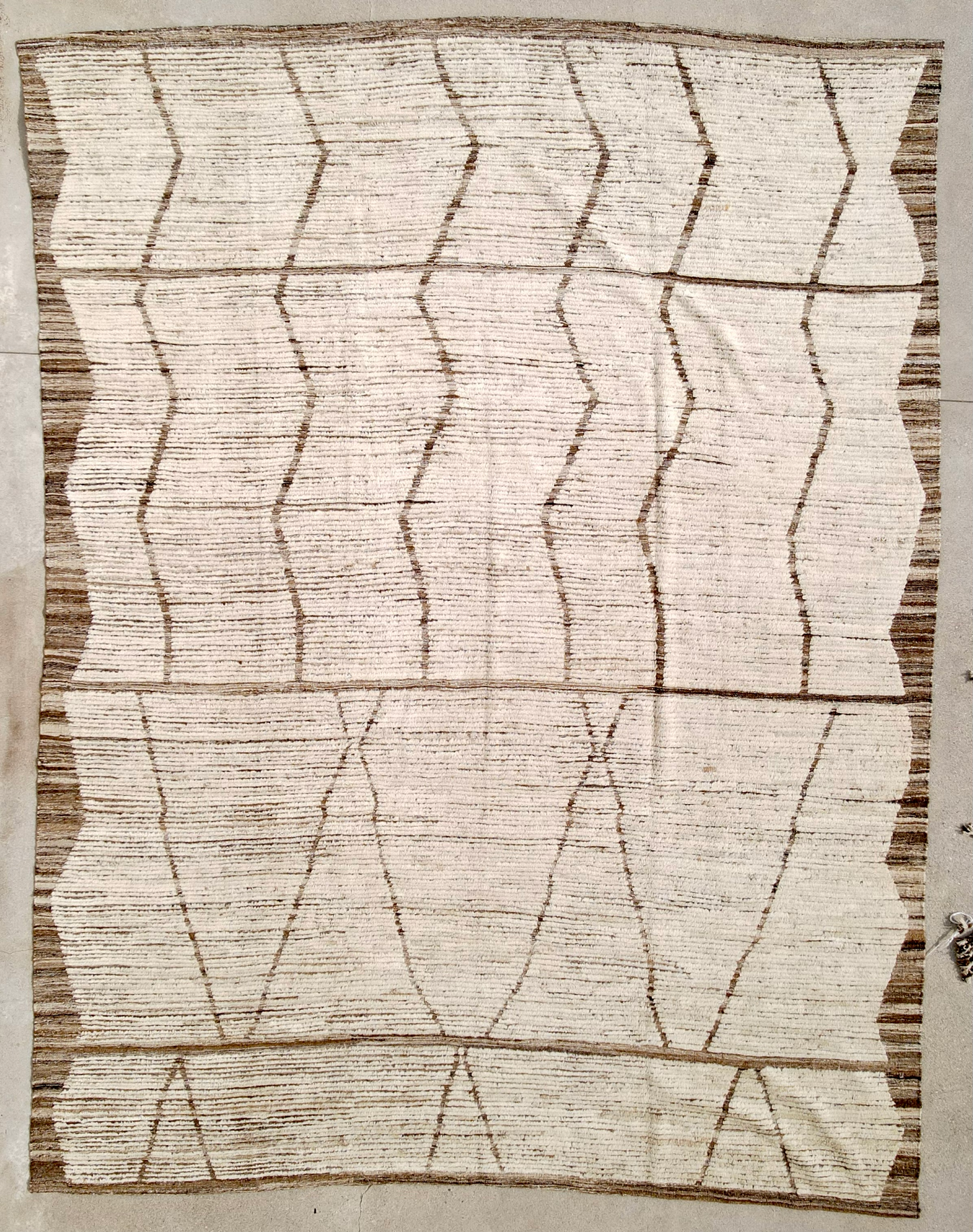 Explore our exquisite collection of handmade rugs, ranging from antique and vintage to modern designs. Each rug is a testament to skilled craftsmanship, offering timeless beauty and elegance. Elevate your space with the warmth and artistry of our handcrafted carpets.