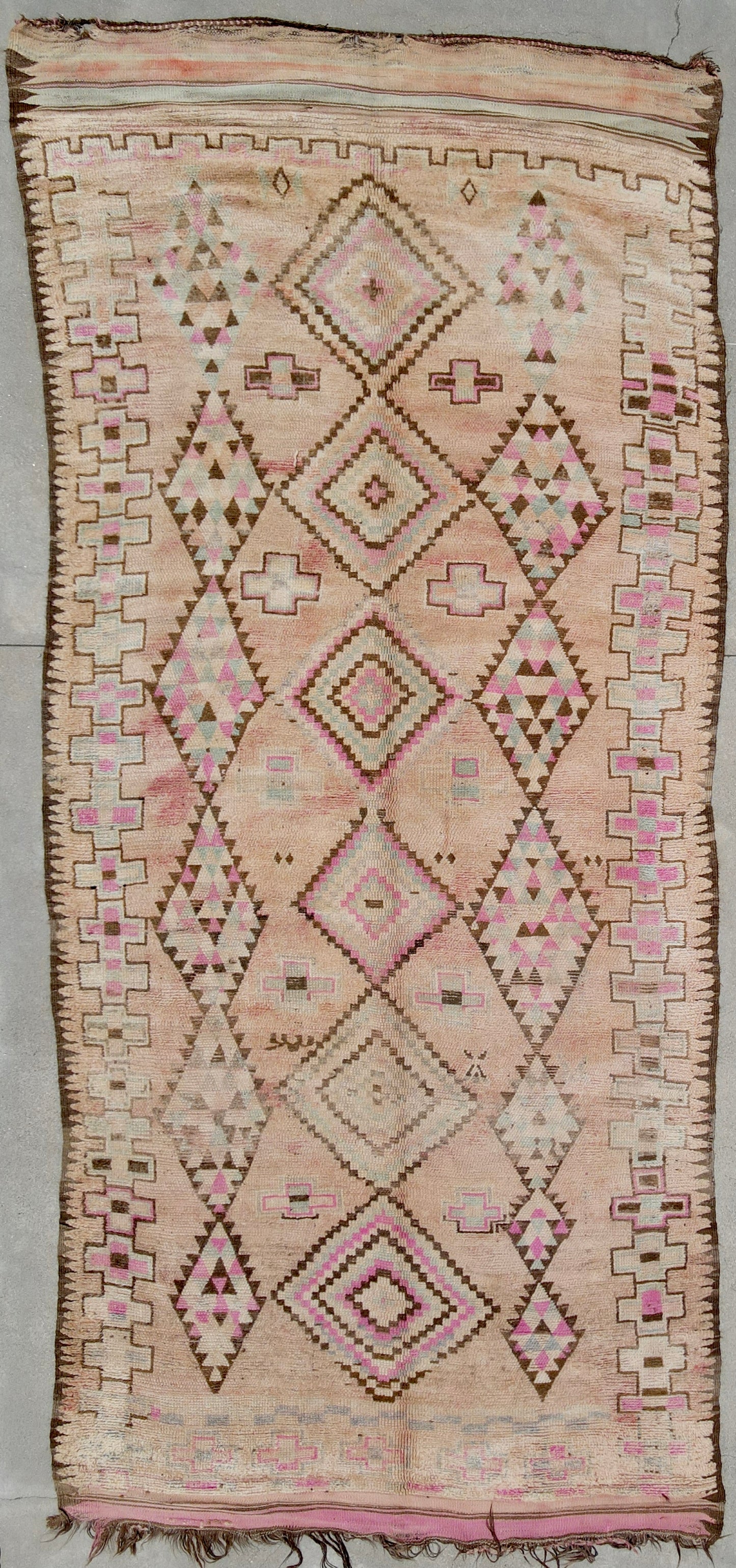 Explore our exquisite collection of handmade rugs, ranging from antique and vintage to modern designs. Each rug is a testament to skilled craftsmanship, offering timeless beauty and elegance. Elevate your space with the warmth and artistry of our handcrafted carpets.