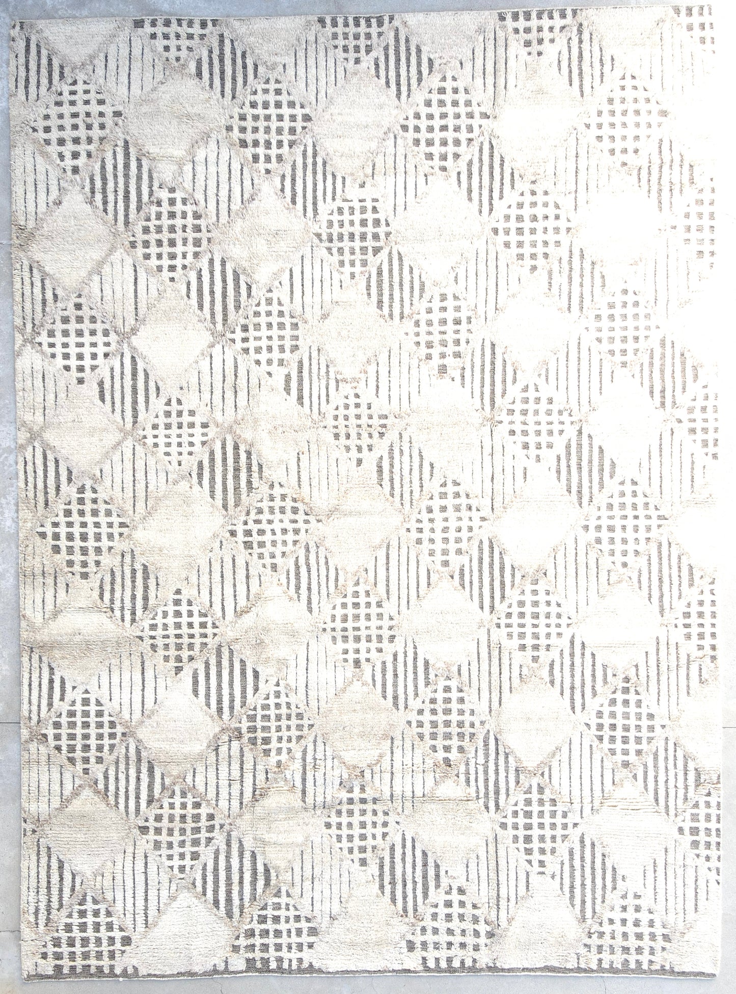 Explore our exquisite collection of handmade rugs, ranging from antique and vintage to modern designs. Each rug is a testament to skilled craftsmanship, offering timeless beauty and elegance. Elevate your space with the warmth and artistry of our handcrafted carpets.