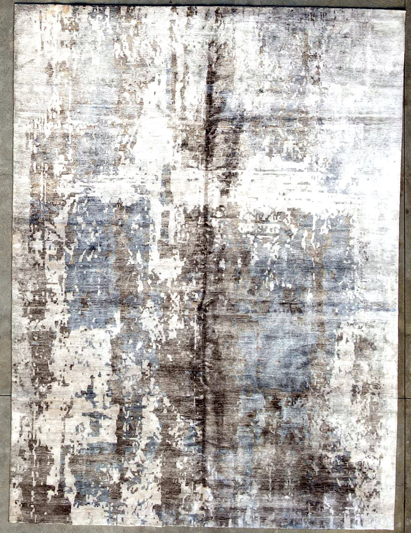 Explore our exquisite collection of handmade rugs, ranging from antique and vintage to modern designs. Each rug is a testament to skilled craftsmanship, offering timeless beauty and elegance. Elevate your space with the warmth and artistry of our handcrafted carpets.