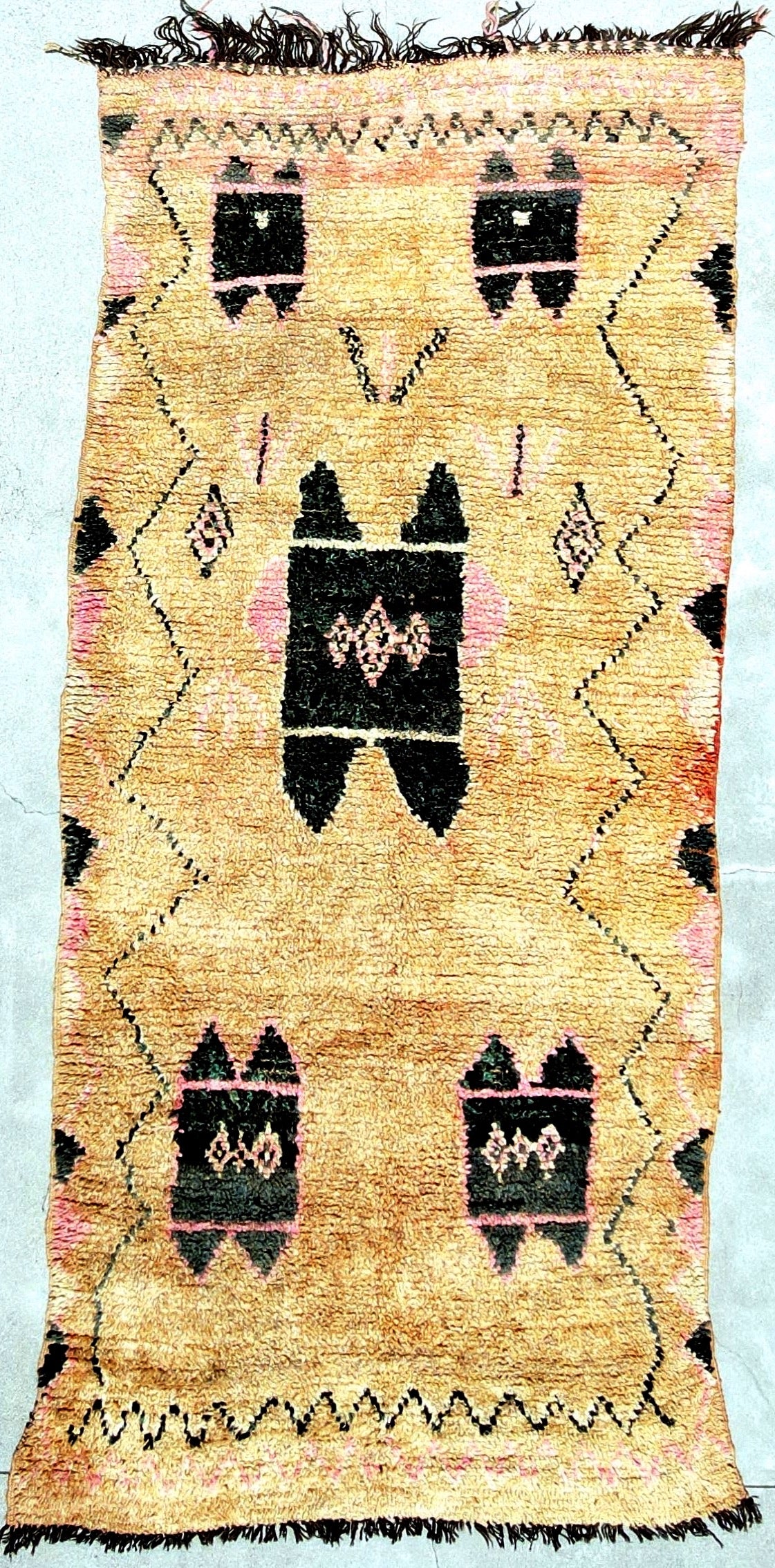 Explore our exquisite collection of handmade rugs, ranging from antique and vintage to modern designs. Each rug is a testament to skilled craftsmanship, offering timeless beauty and elegance. Elevate your space with the warmth and artistry of our handcrafted carpets.