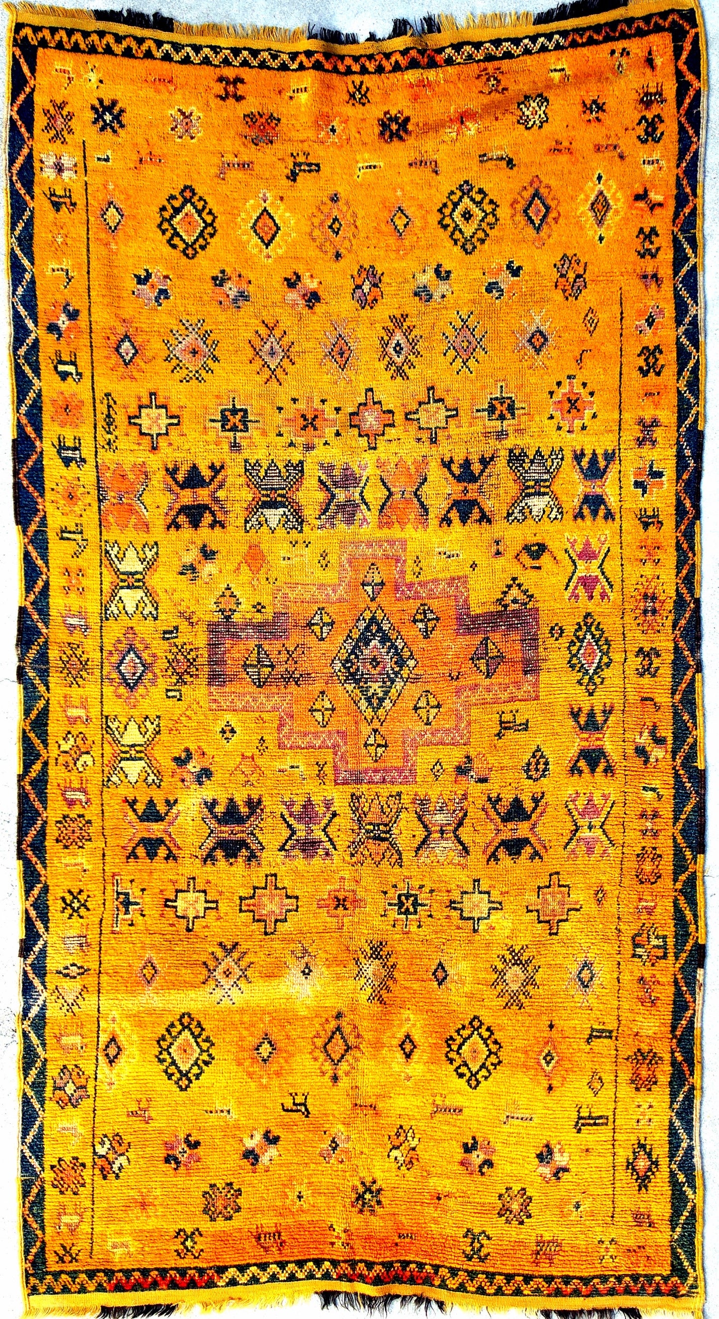 Explore our exquisite collection of handmade rugs, ranging from antique and vintage to modern designs. Each rug is a testament to skilled craftsmanship, offering timeless beauty and elegance. Elevate your space with the warmth and artistry of our handcrafted carpets.