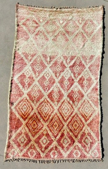 AORug#1835 size.6.4x10.6