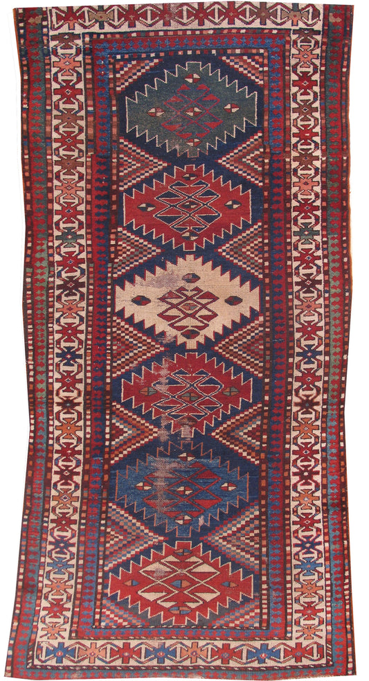 AORug#3139 size. 4' 00" x 7' 00"