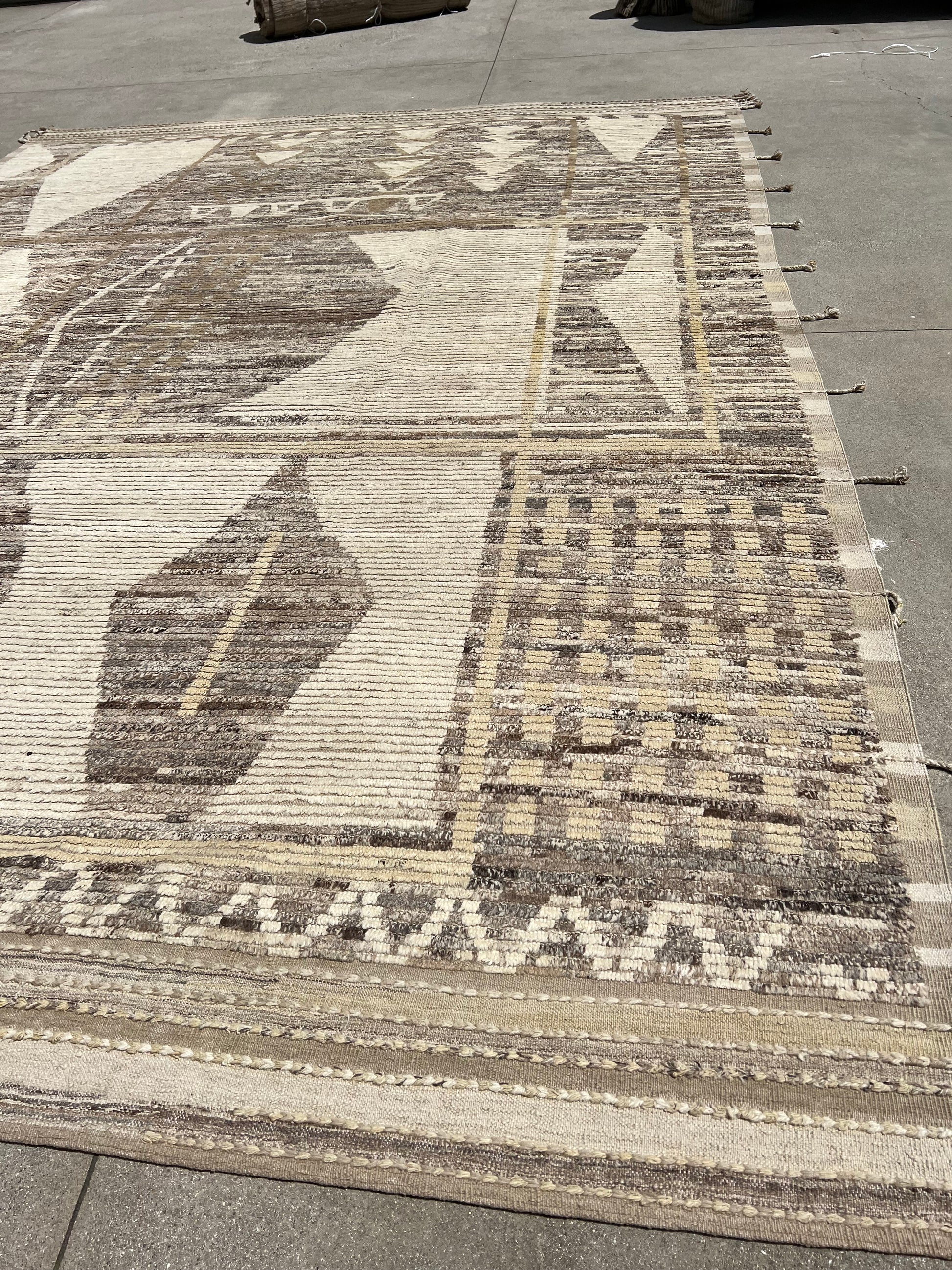 Explore our exquisite collection of handmade rugs, ranging from antique and vintage to modern designs. Each rug is a testament to skilled craftsmanship, offering timeless beauty and elegance. Elevate your space with the warmth and artistry of our handcrafted carpets.