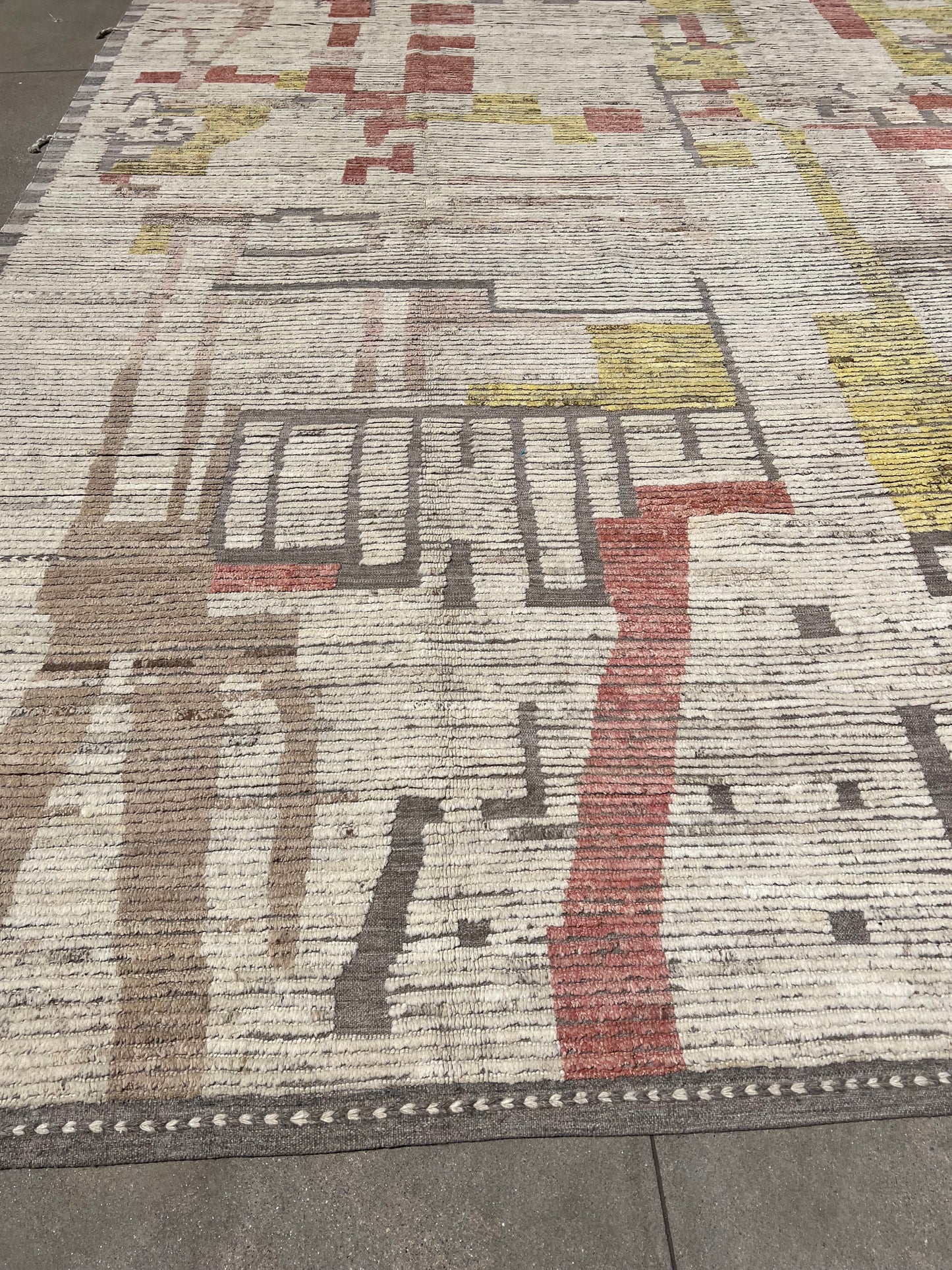 Explore our exquisite collection of handmade rugs, ranging from antique and vintage to modern designs. Each rug is a testament to skilled craftsmanship, offering timeless beauty and elegance. Elevate your space with the warmth and artistry of our handcrafted carpets.