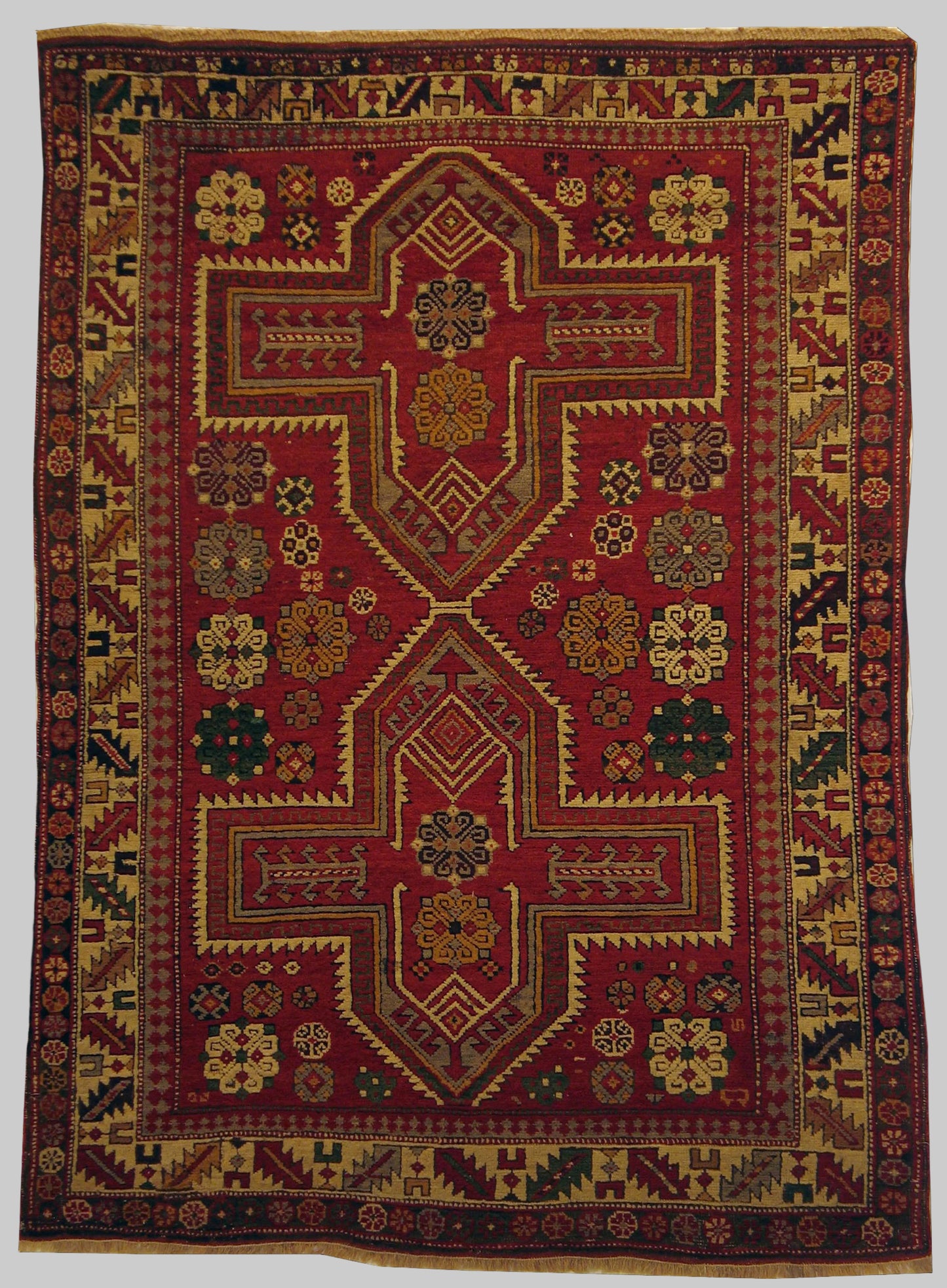 AORug#3952 size. 4' 01" x 5' 09"