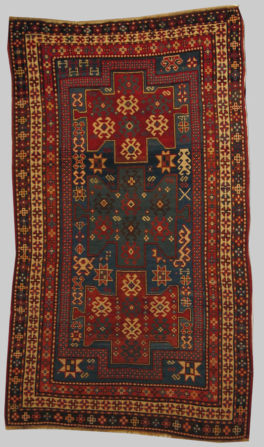 AORug#3956 size. 3' 09" x 6' 08"