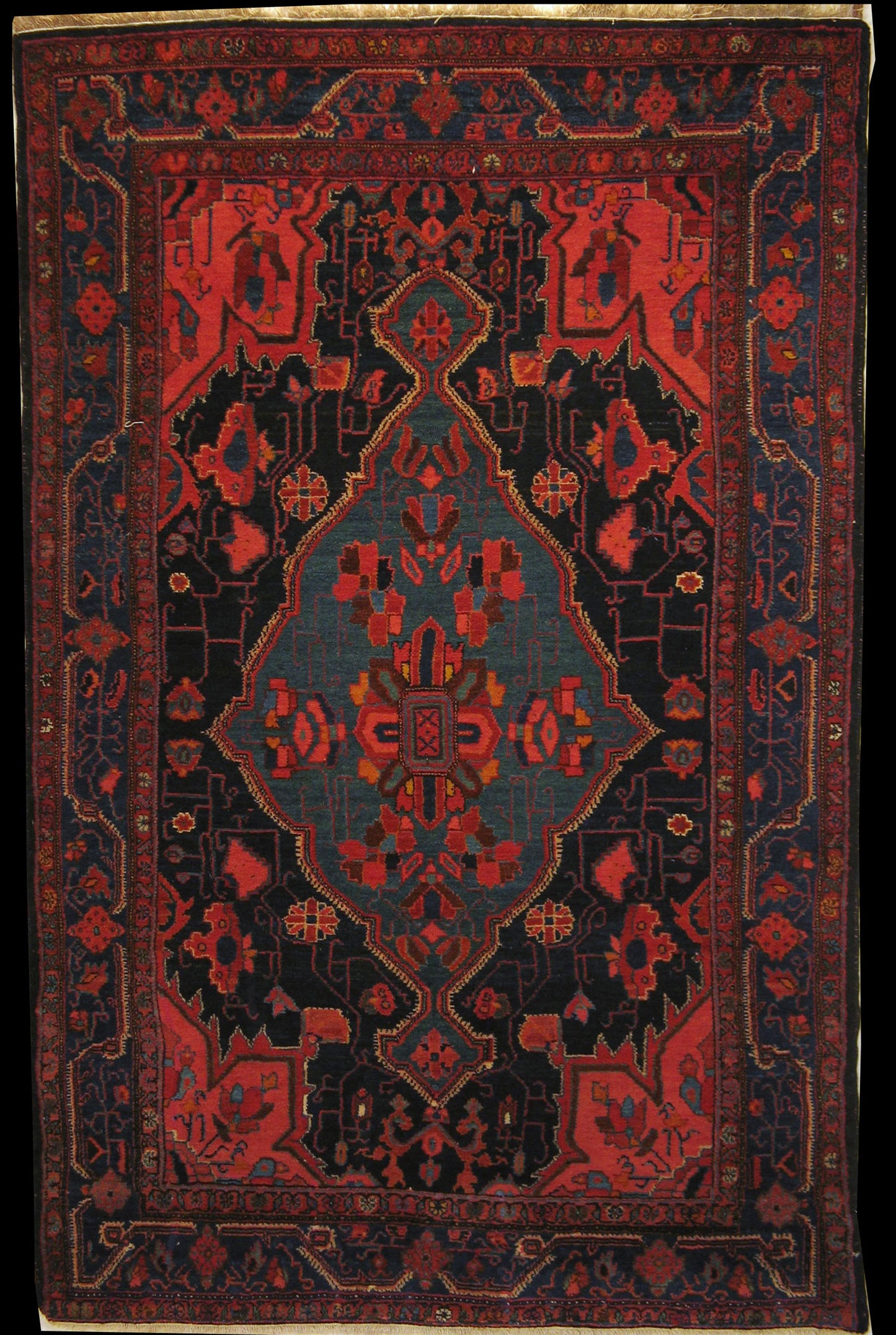 AORug#4073 size. 4' 06" x 6' 10"
