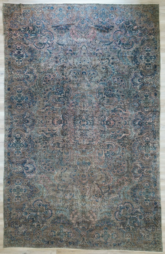 AORug#1356 size.10.7x16.8