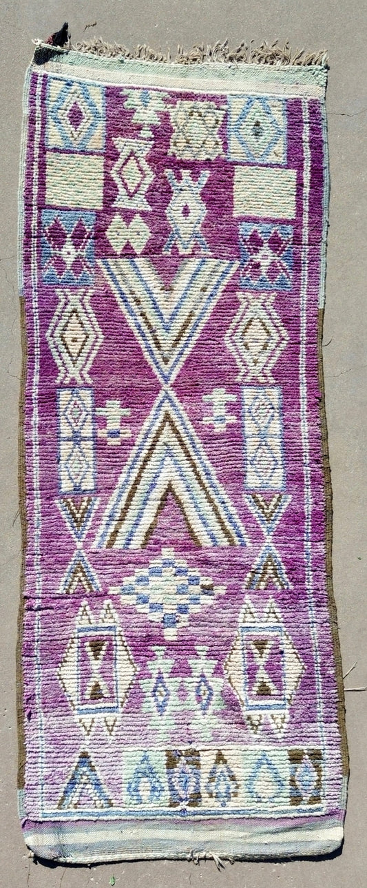 AORug#1803 size.3.9x9.3