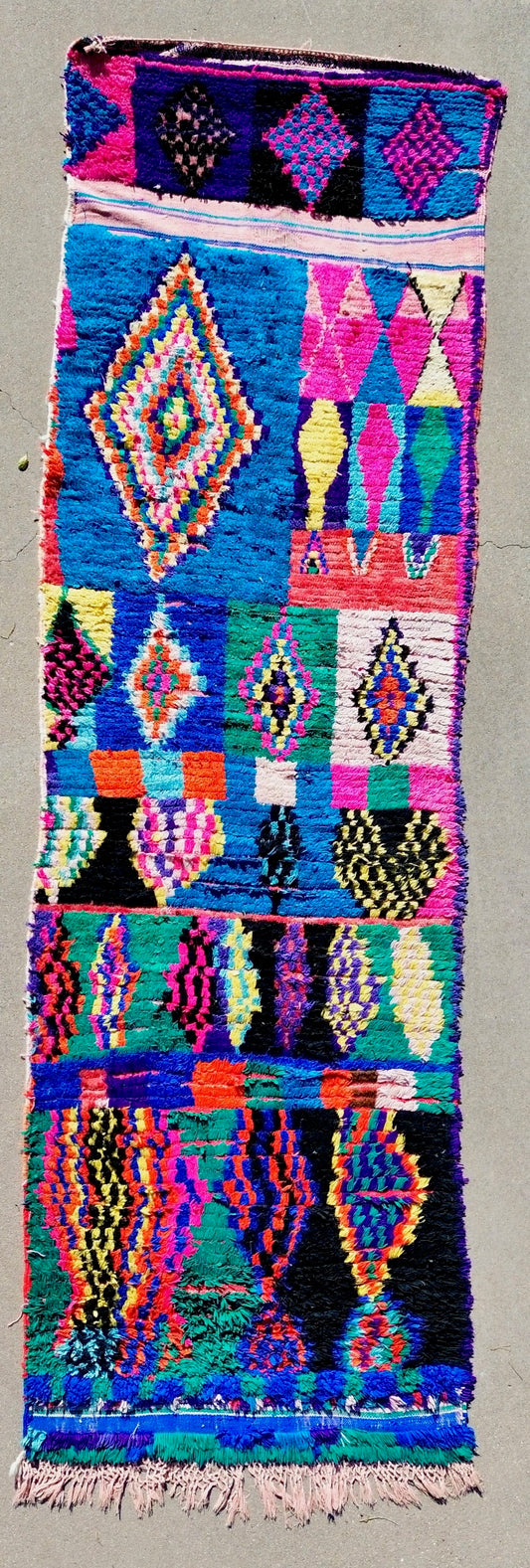 AORug#1808 size.3.4x11.03