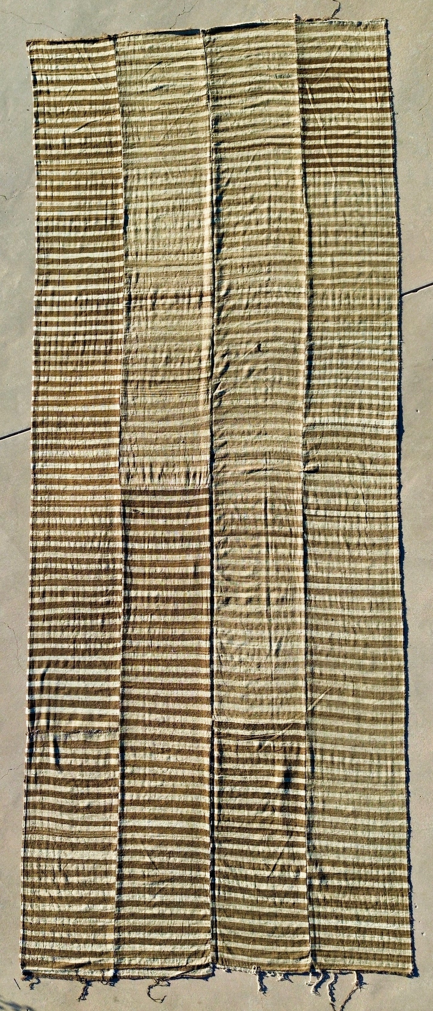 AORug#1834 size.8.7x22