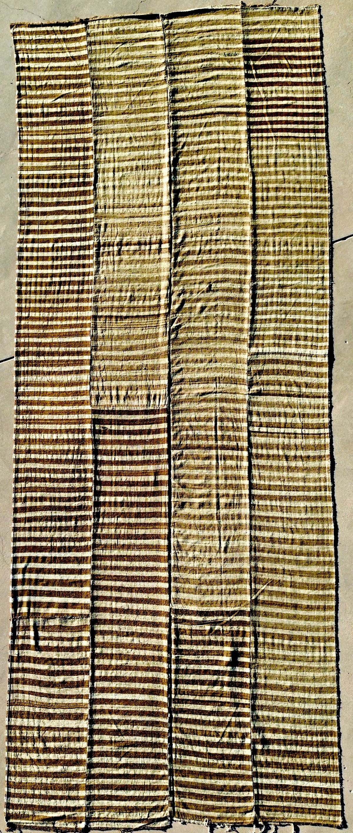 AORug#1834 size. 8' 7" x 22'