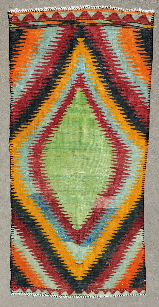 AORug#805 size.