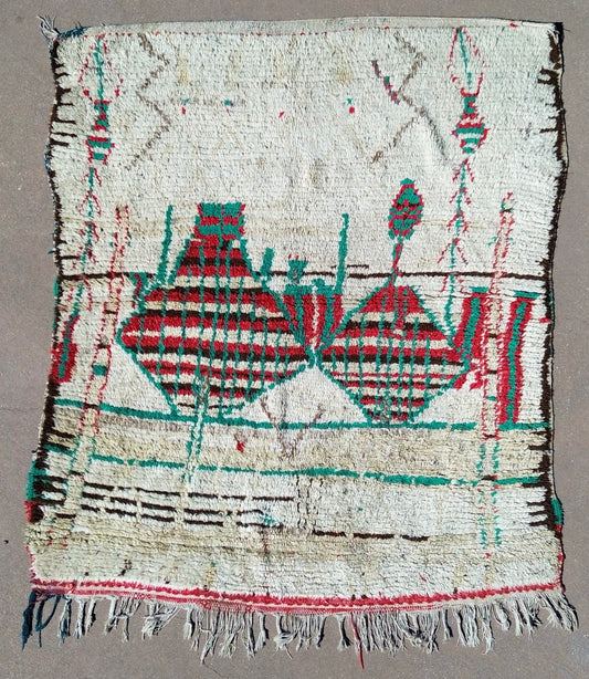 AORug#1026 size. 4.3 x 5.1