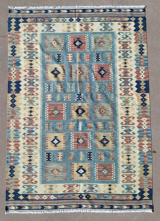 AORug#1147 size. 4 x 6.7