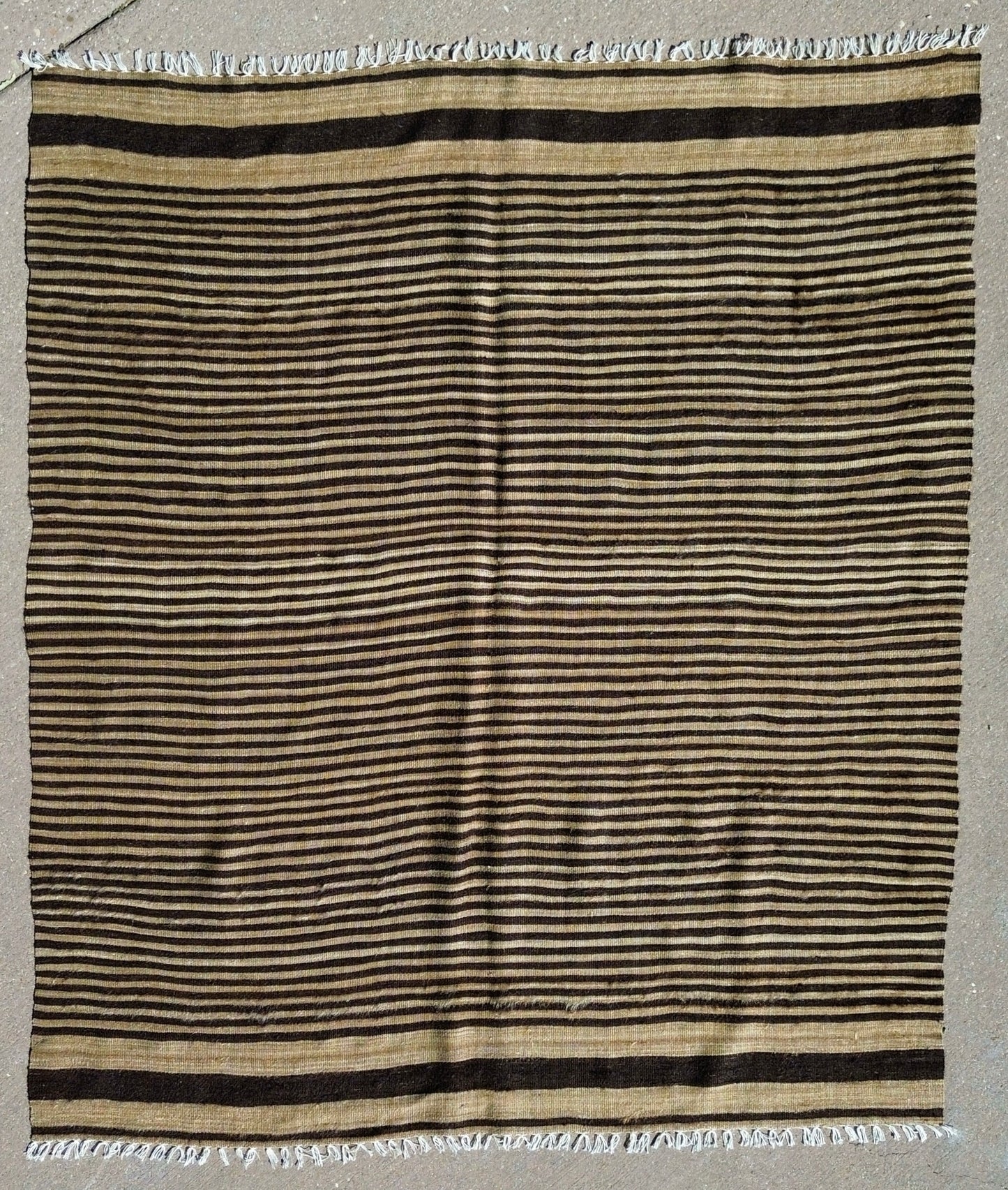 AORug#1307 size. 5 x 6.9