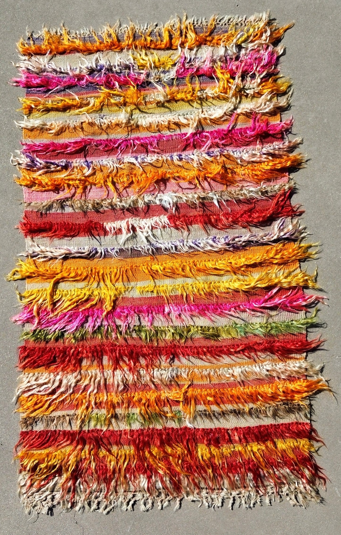 AORug#1311 size. 4x4.7