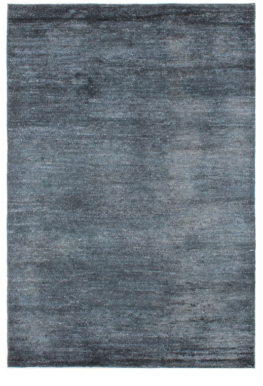 AORug#12992 size. 7'0" X 10'0"