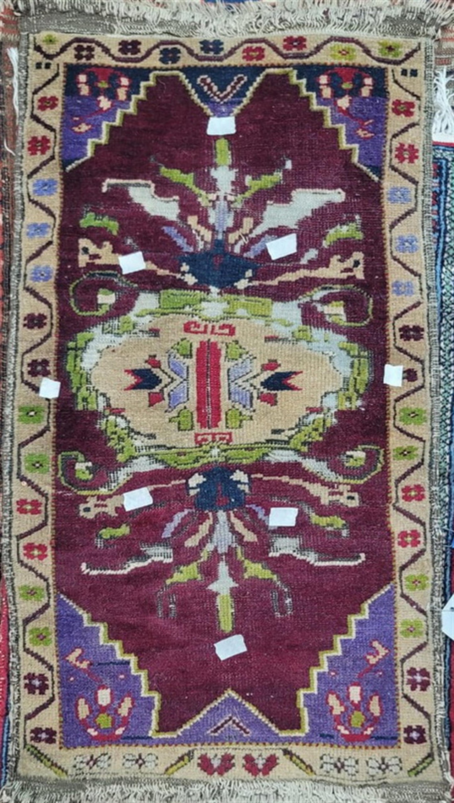 AORug#1907 size. 1' 09" x 3' 02"
