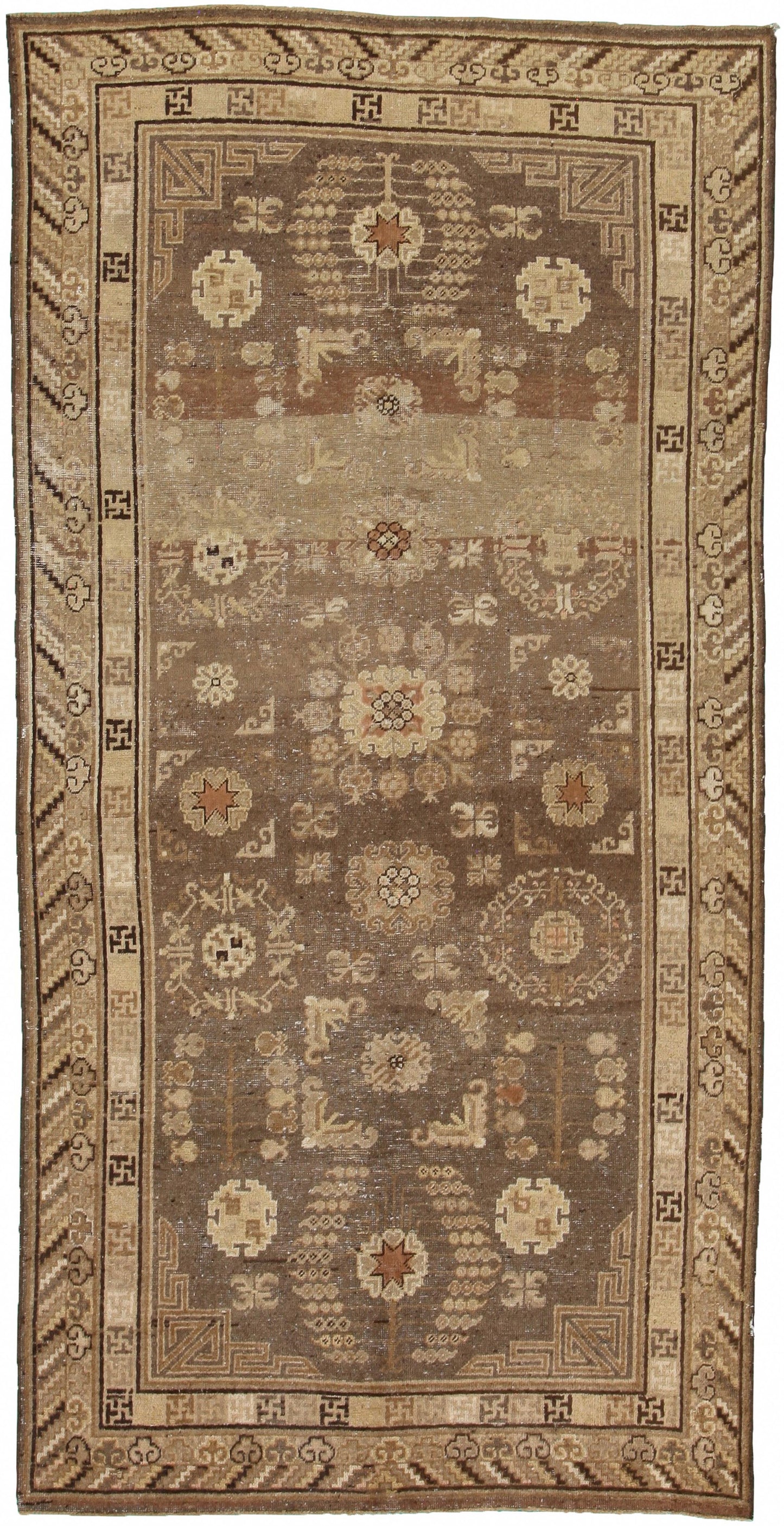 AORug#18728 size. 4' 08" x 9' 00"