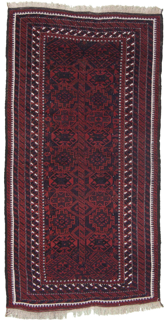 AORug#3948 size. 3' 04" x 6' 02"