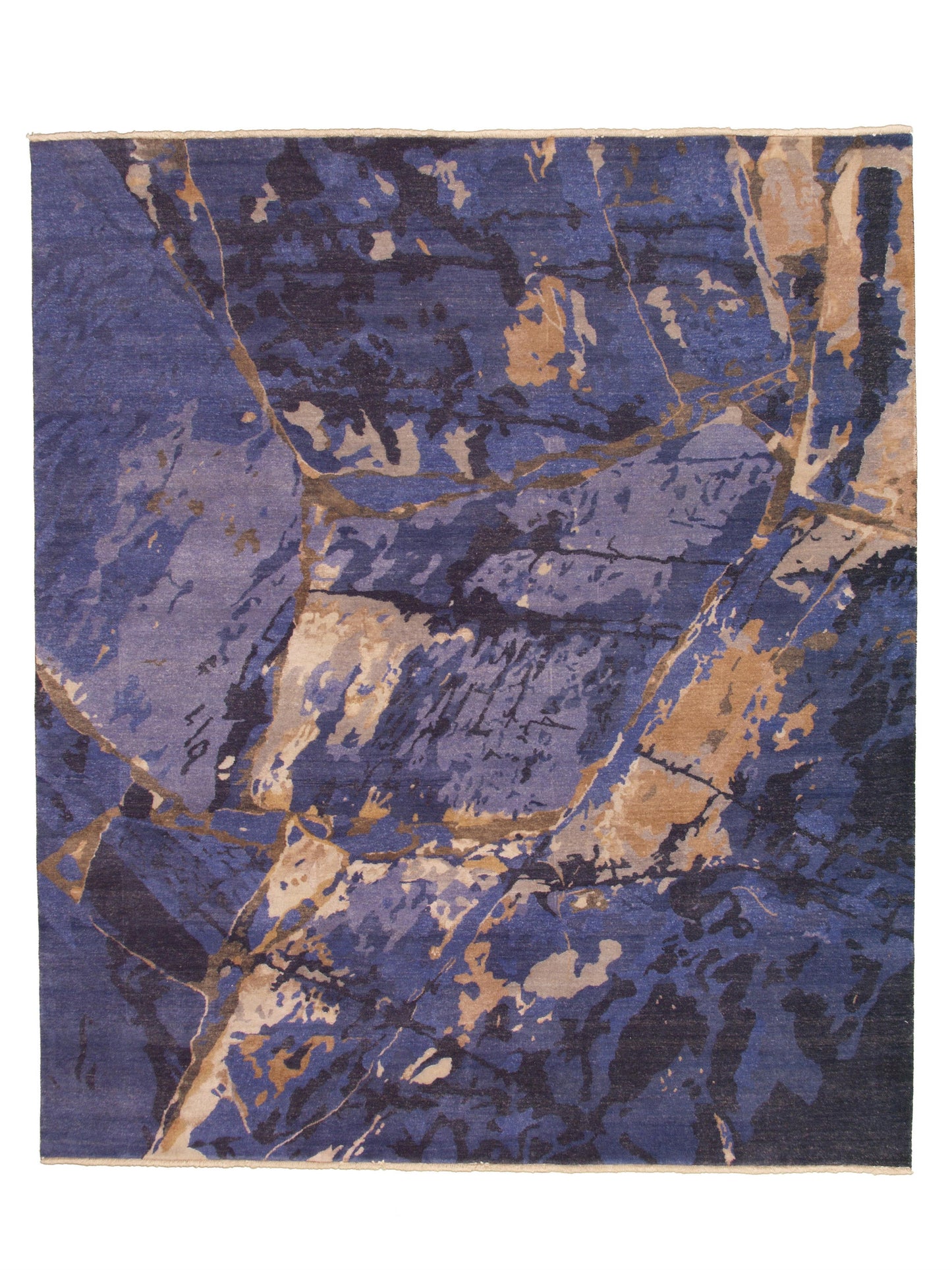 AORug#7447 size. 8' 00" x 9' 03"