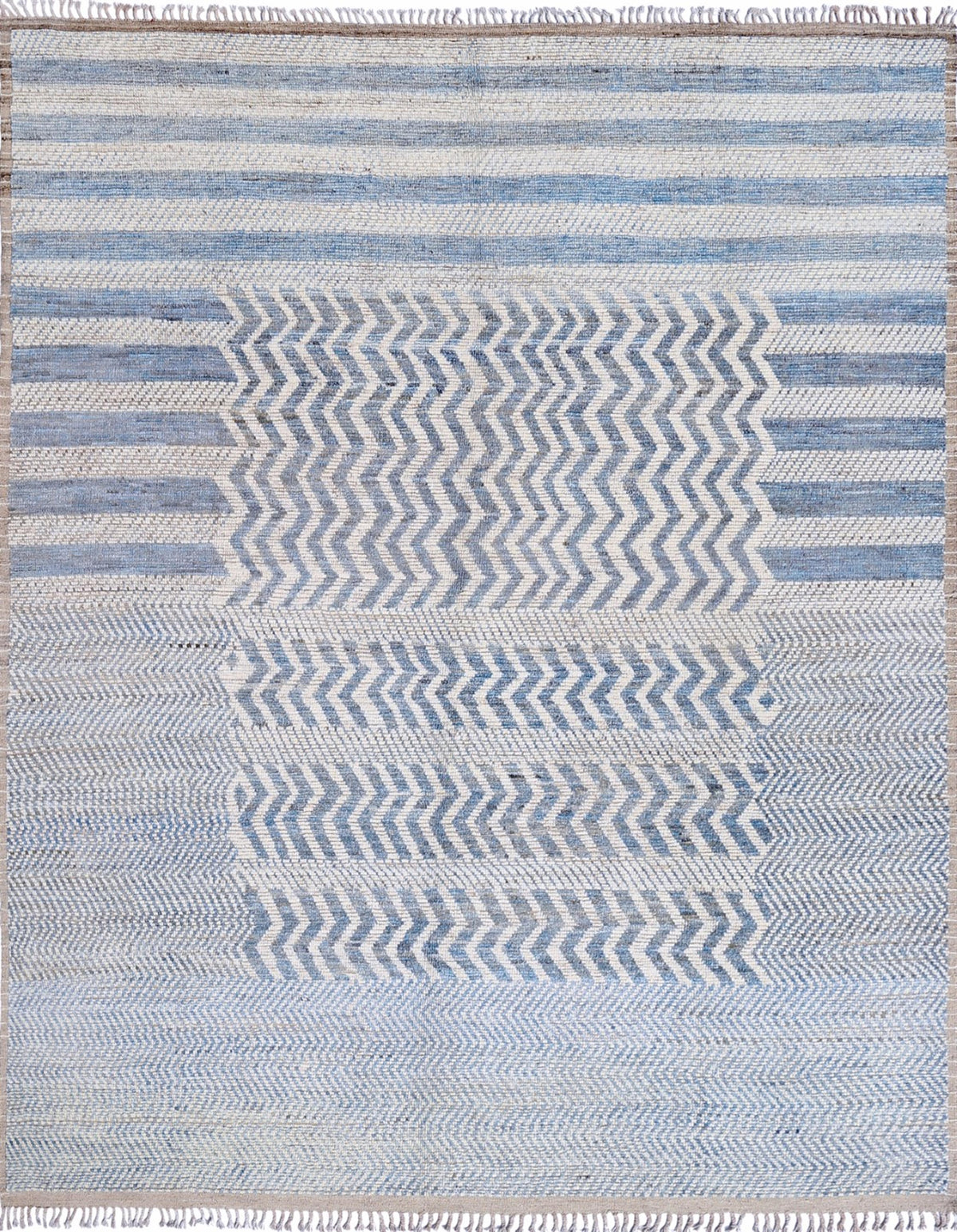 AORug#16470 size. 8' 11" x 11' 05"